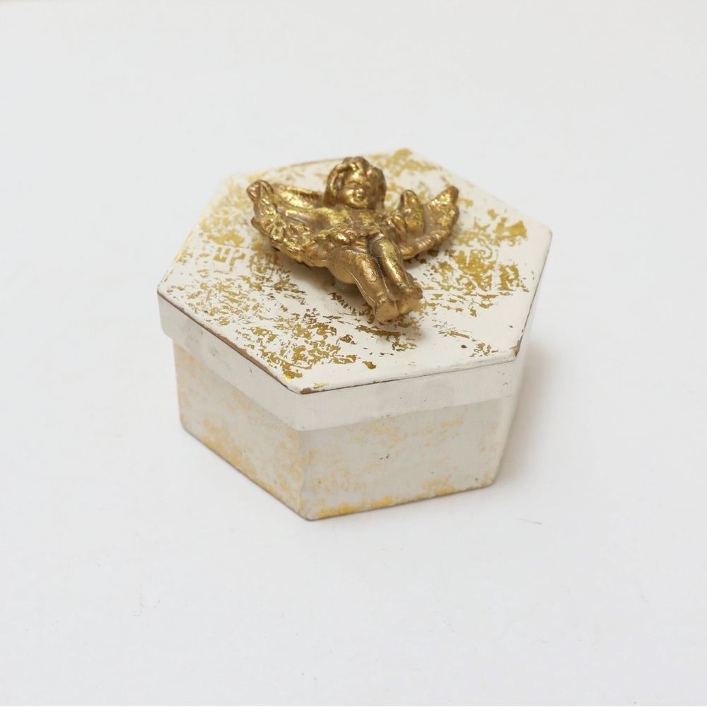 Vintage Box Gold Angel Keepsake Victorian Style Cottagecore Cardboard honeycomb